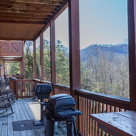 Bear Claw - Bear Claw Retreat In Pigeon Forge! Villa Екстериор снимка